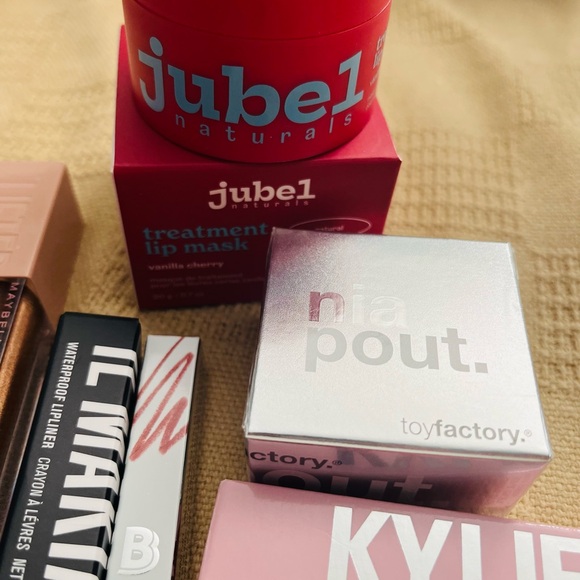 13 Piece Lip Bundle-Kylie, Morphe, Buxom, Jubel, Toy Factory, Hard Candy, more! - Picture 3 of 7
